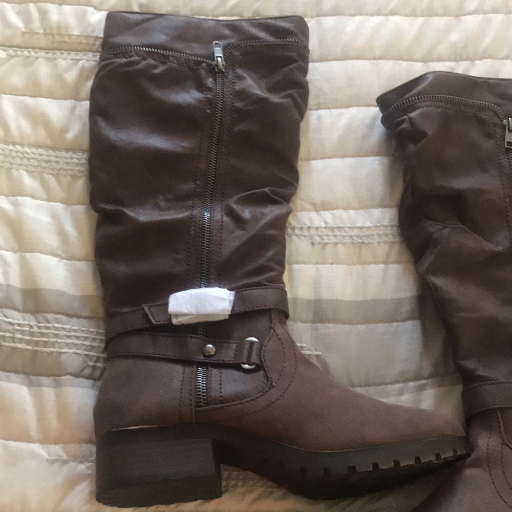 Brand new So boots
